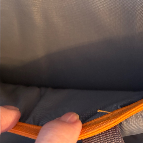 The NORTH FACE Heckler camo patterned backpack - Picture 9 of 13